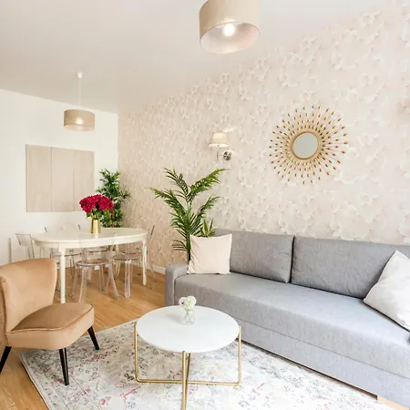 Apartment Merveil - Family - Marais - Martin Iv Paris